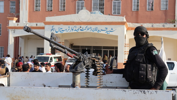 Το Πακιστάν χτύπησε 22 τοποθεσίες στο Αφγανιστάν, νεκρά 274 μέλη των Ταλιμπάν - Διάλογο ζητά η Καμπούλ