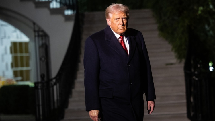 Ο Τραμπ ζητά έρευνα για τις σχέσεις του Έπσταϊν με τον Κλίντον, άλλα πολιτικά πρόσωπα και οργανισμούς