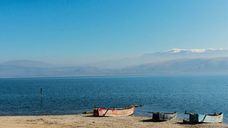 Βεγορίτιδα: Eκεί όπου η ηρεμία έχει σώμα, υφή και χρώμα