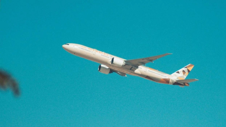 Ούτε Black Friday, ούτε Cyber Monday: Αυτή είναι η μέρα που θα κλείσετε το ταξίδι των ονείρων σας στη μισή τιμή!