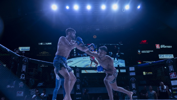 Οι ομάδες της Premier League προσέλαβαν πρώην μαχητές του MMA για να προστατεύσουν τα σπίτια των ποδοσφαιριστών τους