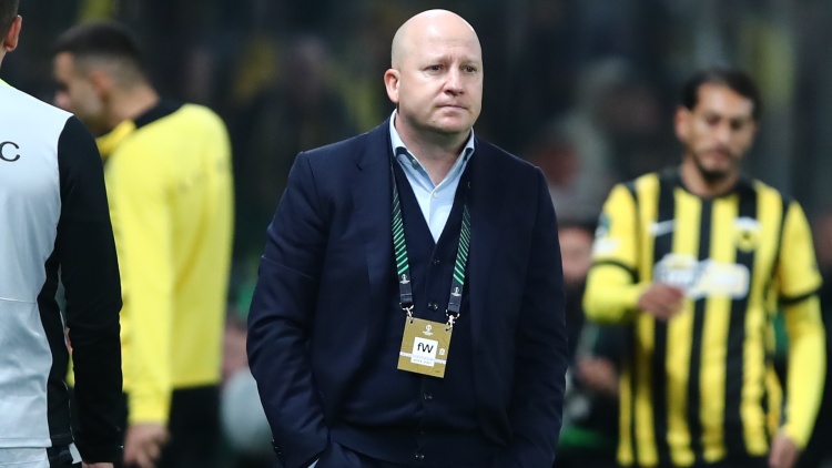 Νίκολιτς: «Η μπάλα δεν είναι μαζί μας, ο διαιτητής έφερε εκνευρισμό»
