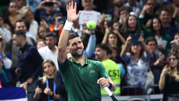 Ο Τζόκοβιτς μαθαίνει ελληνικά: «Θέλω να κάνω συζήτηση, είναι ένδειξη σεβασμού»
