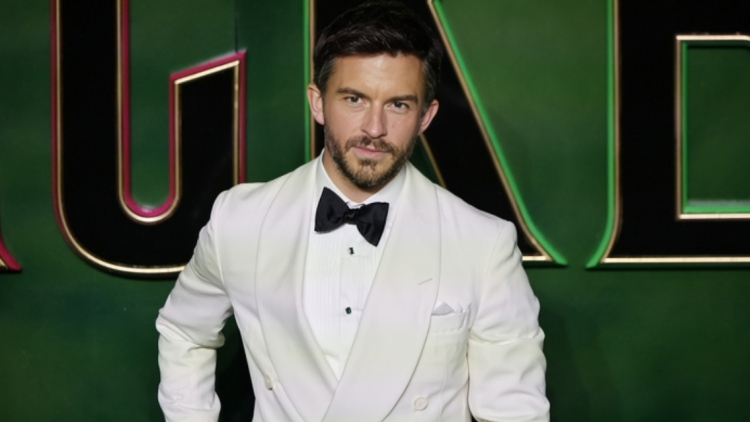 Τζόναθαν Μπέιλι: Δεν το θεωρώ δεδομένο, είπε για την ανακήρυξή του ως ο πιο σέξι άντρας για το 2025 από το «People»
