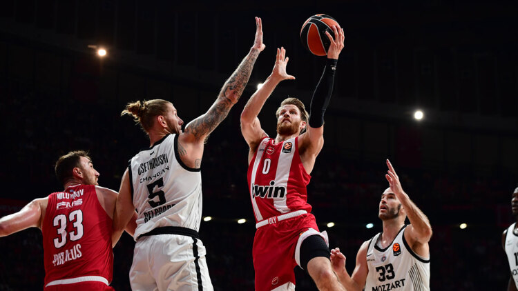 Ολυμπιακός - Παρτίζαν 74-71 (Δ' περίοδος): Θρίλερ στο ΣΕΦ - Live 