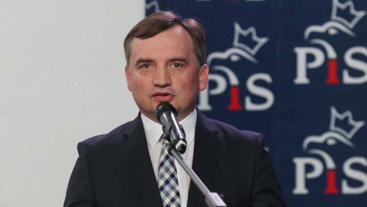 Πολωνία: Το κοινοβούλιο ήρε την ασυλία του πρώην υπουργού Δικαιοσύνης που κατηγορείται για κατάχρηση εξουσίας	