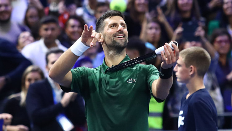 Έγραψε ιστορία στην Αθήνα ο Τζόκοβιτς: Κατέκτησε τον 101ο τίτλο του κερδίζοντας μετά από τρίωρη μάχη 2-1 τον Μουζέτι - Βίντεο 