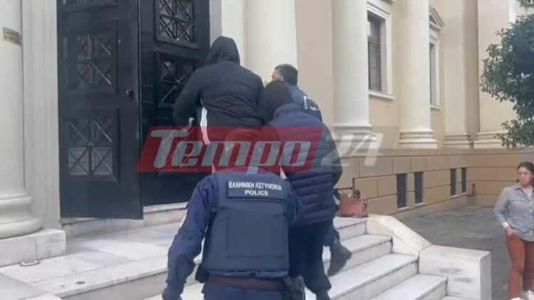 Ελεύθεροι οι δύο ανήλικοι που πούλησαν κάνναβη σε 13χρονο μέσα σε σχολείο της Αχαΐας