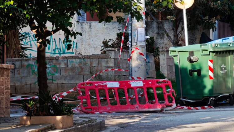 Κορυδαλλός: Πού στρέφονται οι έρευνες για τον εμπρησμό του αυτοκινήτου του αρχιφύλακα και τη χειροβομβίδα