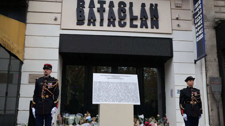 Δέκα χρόνια από την κόλαση του Μπατακλάν - 130 νεκροί, αναπάντητα ερωτήματα και μετατραυματικό στρες για τους επιζήσαντες