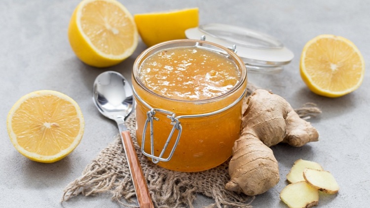 Σπιτική μαρμελάδα λεμόνι με τζίντζερ: Μια κουταλιά ενέργειας για τις κρύες μέρες