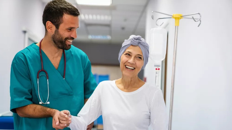 Φροντίδα των ασθενών με καρκίνο: Πόσο αποτελεσματική είναι στην Ελλάδα – Ποια νοσοκομεία συμμετείχαν στην έρευνα
