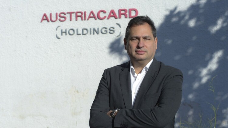AUSTRIACARD: Κόντρα στην πίεση της αγοράς με υπόσχεση διψήφιας ανάπτυξης από το 2026