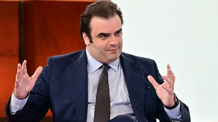 Πιερρακάκης στο LSE: Η Ελλάδα μπορεί να γίνει μια ιστορία αναγέννησης 