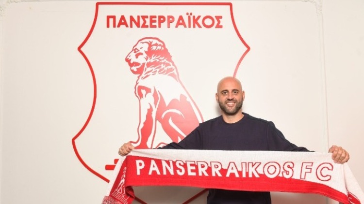 Επέστρεψε ο Ζεράρ Σαραγόσα στον πάγκο του Πανσερραϊκού
