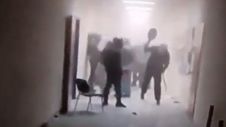 Βίντεο από τα επεισόδια στο Πολυτεχνείο με επίθεση ακροαριστερών κατά αναρχικών