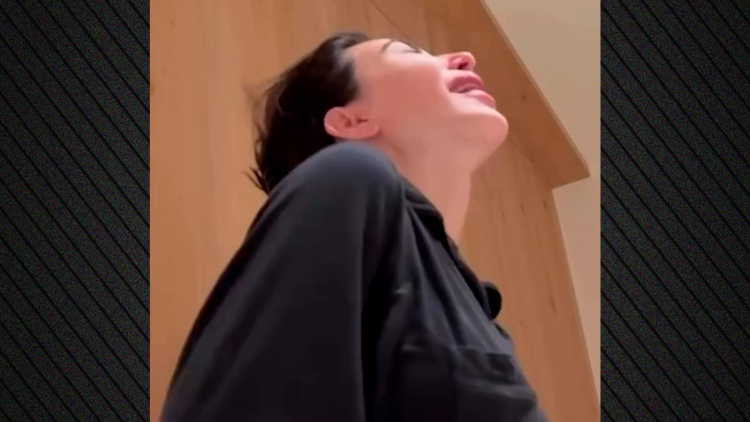 Κικ Καρντάσιαν: Το βίντεο με τα κλάματα για τις εξετάσεις δικηγορικού συλλόγου στην Καλιφόρνια - «Νιώθω ότι θα εκραγεί το μυαλό μου»