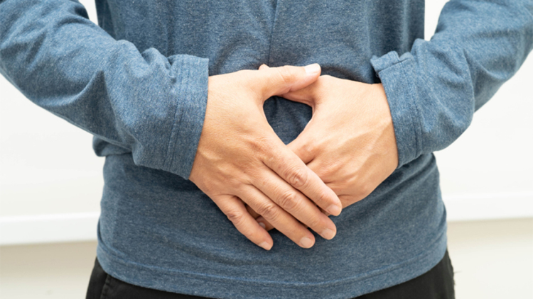 Ομφαλοκήλη: Αίτια, συμπτώματα, παράγοντες κινδύνου και θεραπεία