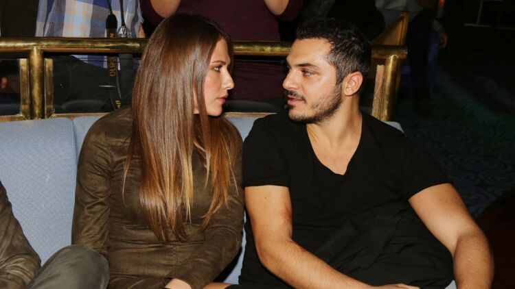 Στα δικαστήρια ο Κώστας Δόξας με την πρώην σύζυγό του: «Έχω λάβει 19 μηνύσεις και 15 αγωγές» είπε η Μαρία Δεληθανάση