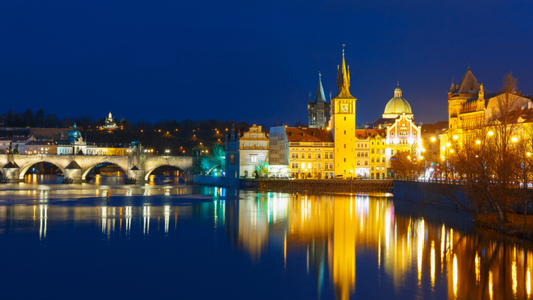 Η «μυστική» Πράγα του Νταν Μπράουν