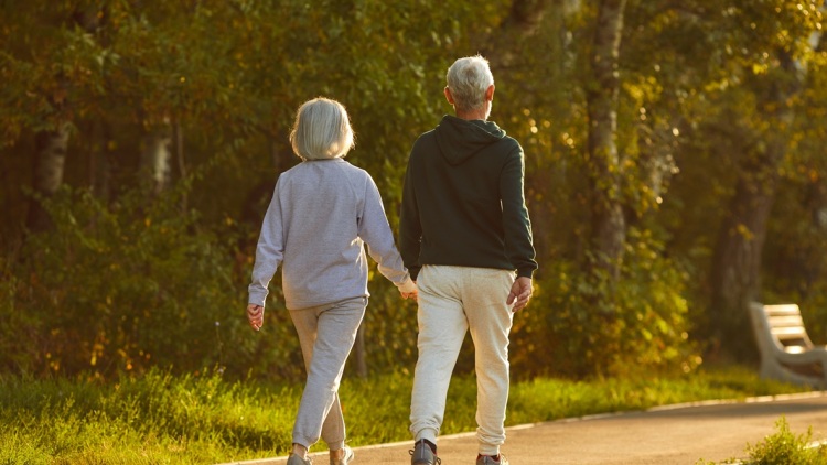 Οι Έλληνες γερνάνε με γρήγορο ρυθμό - Το 34% του πληθυσμού ως το 2060 θα είναι άνω των 65 ετών