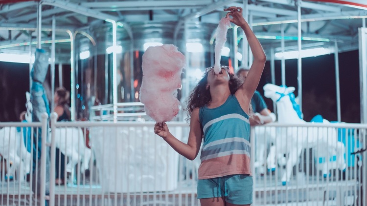 Πόση ζάχαρη κάνει την επιδερμίδα μας να γερνάει γρηγορότερα;
