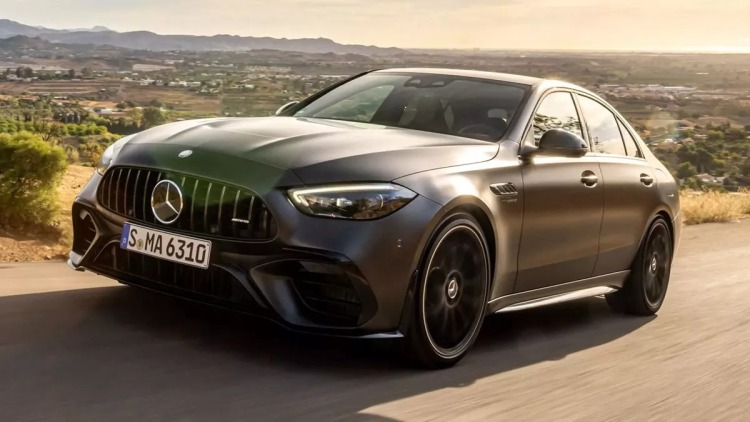 Η Mercedes-AMG μειώνει την γκάμα των μοντέλων της
