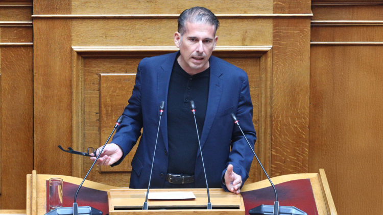 Διαμαντής Καραναστάσης: Παραιτήθηκε από βουλευτής - «Επιστρέφω στον Πολιτισμό»