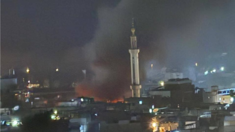 Η Χαμάς αρνείται πως εκπαιδεύονταν μαχητές της σε καταυλισμό προσφύγων τον Λίβανο που έπληξε το Ισραήλ
