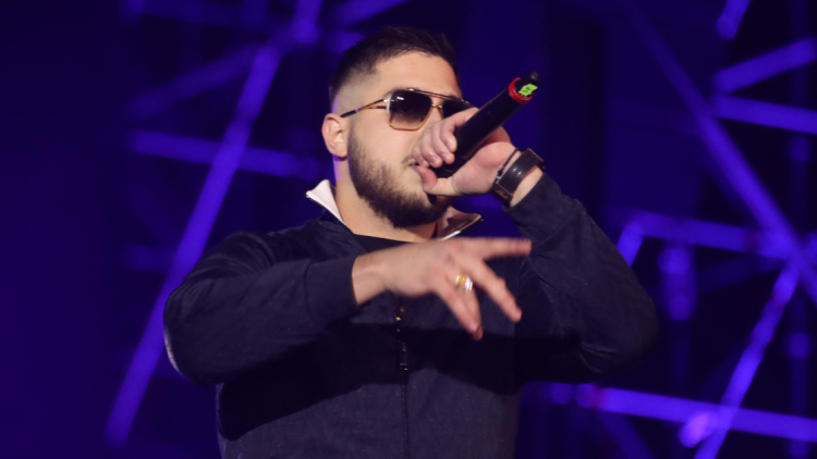 Απίθανο σκηνικό σε συναυλία του Rack - Ο ράπερ ζήτησε από τους θαυμαστές του να φωνάξουν «Ιησούς Χριστός νικά» με ρυθμό