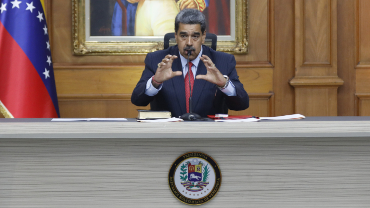 Ο Μαδούρο κατηγορεί τις ΗΠΑ για «ναυτική πειρατεία» με την κατάσχεση πετρελαιοφόρου