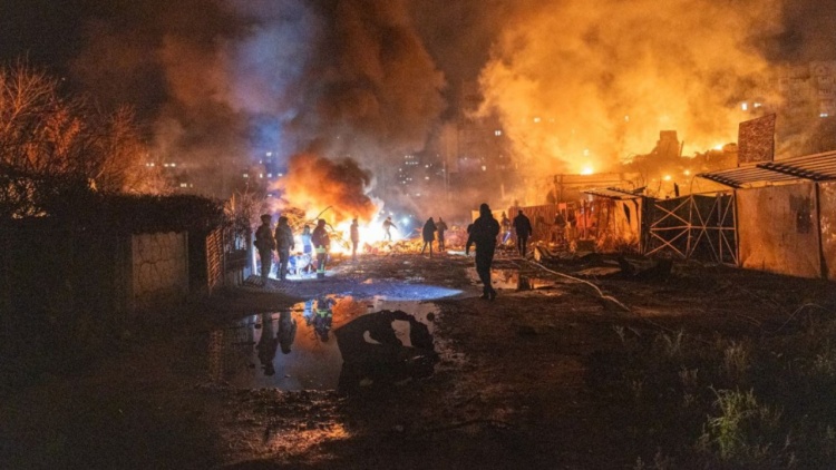 Νυχτερινή επιδρομή της Ρωσίας στην πρωτεύουσα της Ουκρανίας 