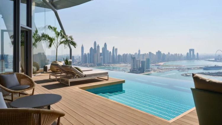 Aura Skypool: Αυτή είναι η υψηλότερη πισίνα υπερχείλισης στον κόσμο