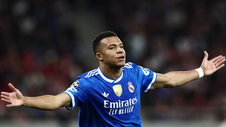 Ένας νέος «πόλεμος» ξεκινά για τον Κιλιάν Εμπαπέ
