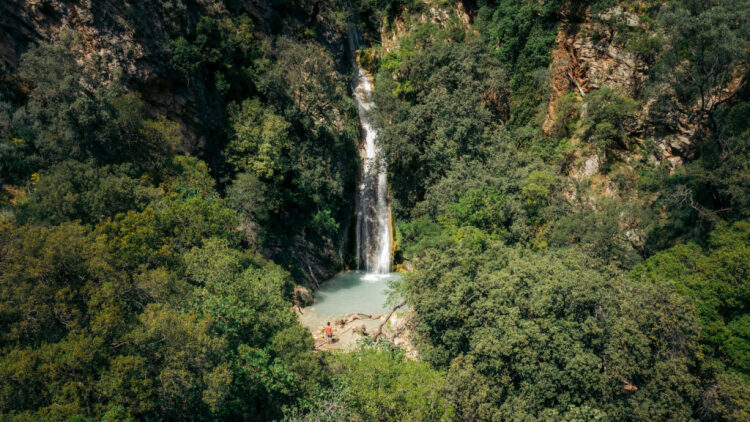 10 εντυπωσιακοί καταρράκτες της Ελλάδας