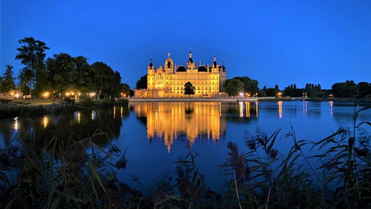
Το παραμυθένιο παλάτι του γερμανικού Βορρά 

