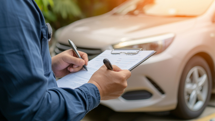 Συνεπείς οδηγοί, ασφαλείς δρόμοι: ο ρόλος των ελέγχων στα ανασφάλιστα 