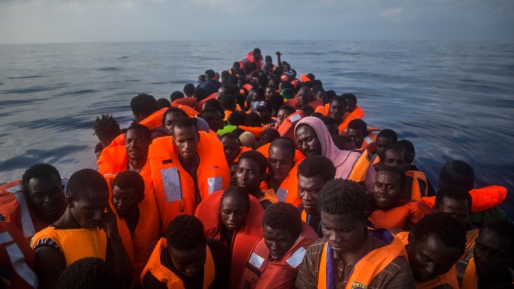 Ανατροπή σκάφους με μετανάστες στη Σενεγάλη – Τουλάχιστον 12 νεκροί