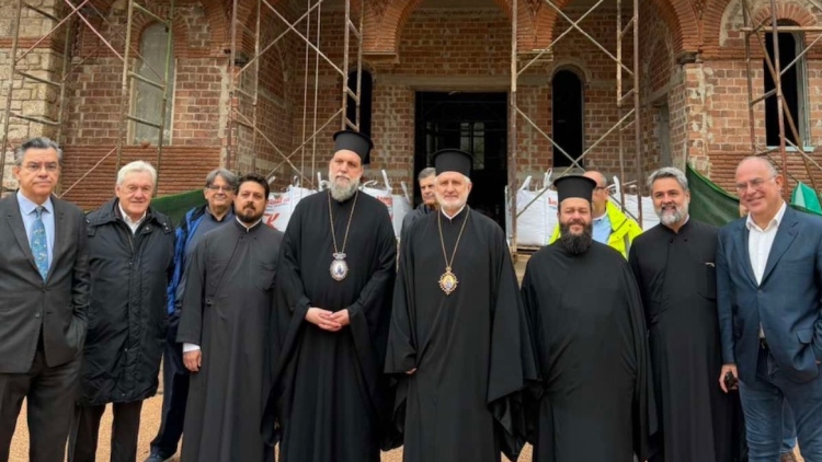 O Αρχιεπίσκοπος Αμερικής Ελπιδοφόρος επισκέφθηκε το «Ιωνικό Κέντρο» στον Περισσό και συναντήθηκε με τον Μητροπολίτη Ν. Ιωνίας Γαβριήλ