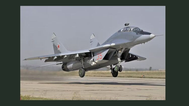 Ιδού το ρωσικό αεροπλάνο που κατέστρεψαν οι ουκρανοί