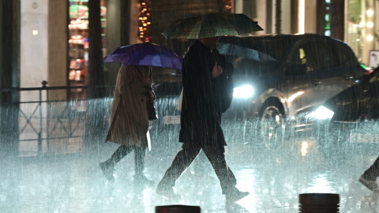 Κακοκαιρία Byron: Νέος γύρος ισχυρών βροχοπτώσεων, ποιες περιοχές θα πληγούν τις επόμενες ώρες