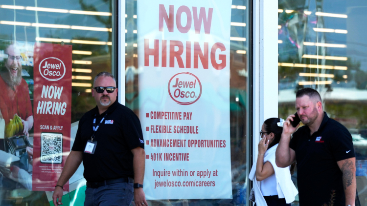 Στα υψηλότερα επίπεδα από την πανδημία οι απολύσεις στις ΗΠΑ, πάνω από 1,17 εκατ. περικοπές θέσεων έως το Νοέμβριο