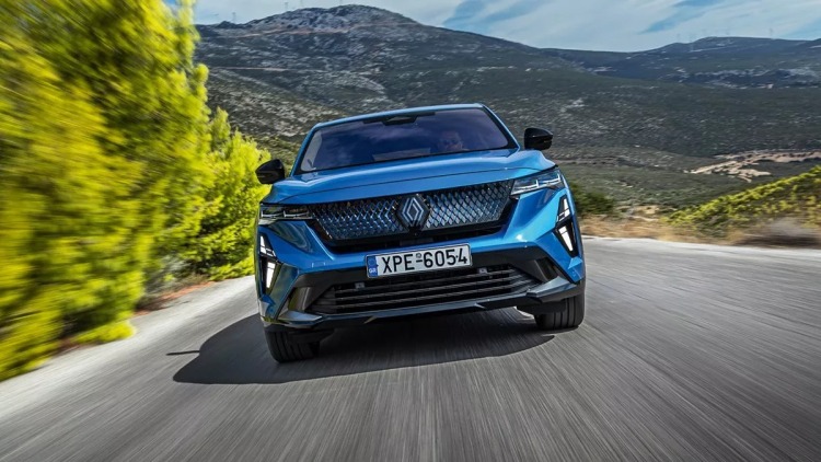 Η Renault σπάει κάθε ρεκόρ στην Ελλάδα
