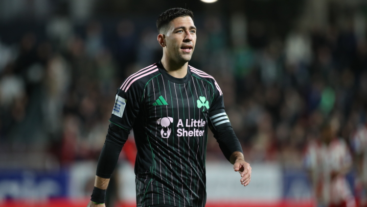 ΑΕΛ-Παναθηναϊκός: Οι πράσινοι αναζητούν σταθερότητα και οι βυσσινί βαθμούς σωτηρίας, οι ενδεκάδες, σέντρα στις 17:30
