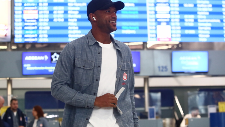 Ολυμπιακός: «Πέταξε» για Αστάνα η αποστολή των πρωταθλητών 