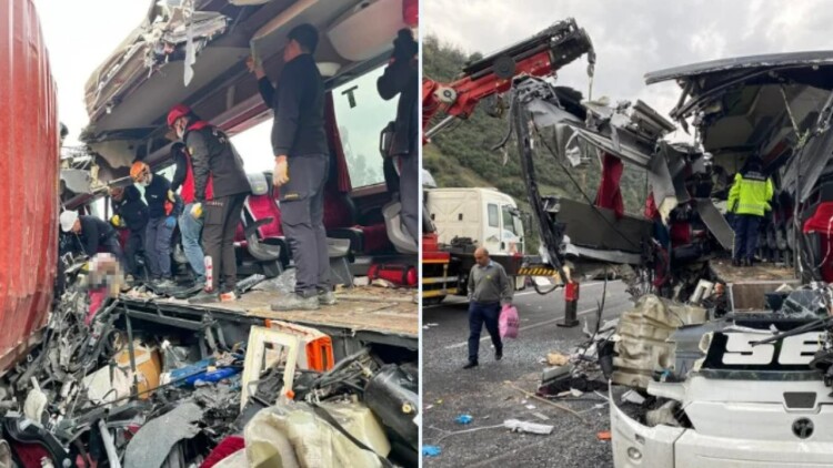 Επτά νεκροί και 11 τραυματίες σε σύγκρουση λεωφορείου με φορτηγό στη Νότια Τουρκία