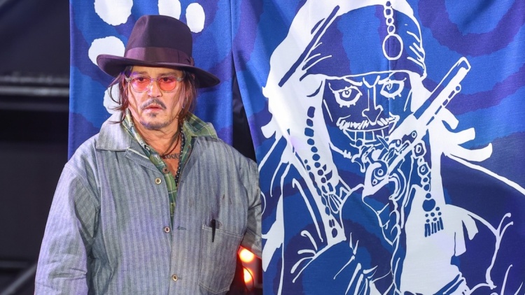 Ο «Τζακ Σπάροου» τώρα και σε anime - Η έκπληξη που περίμενε τον Τζόνι Ντεπ στο Τόκιο