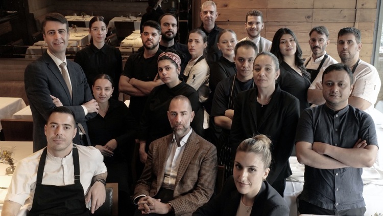 Vezené: Το ανθρώπινο αποτύπωμα πίσω από ένα εμβληματικό brand