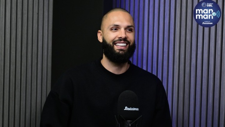 Εβάν Φουρνιέ: «Μου έλειπε η φλόγα και ένιωσα ξανά ζωντανός στον Ολυμπιακό»