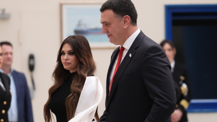 Συνάντηση Κικίλια με Γκιλφόιλ στο υπουργείο Ναυτιλίας, δείτε βίντεο
